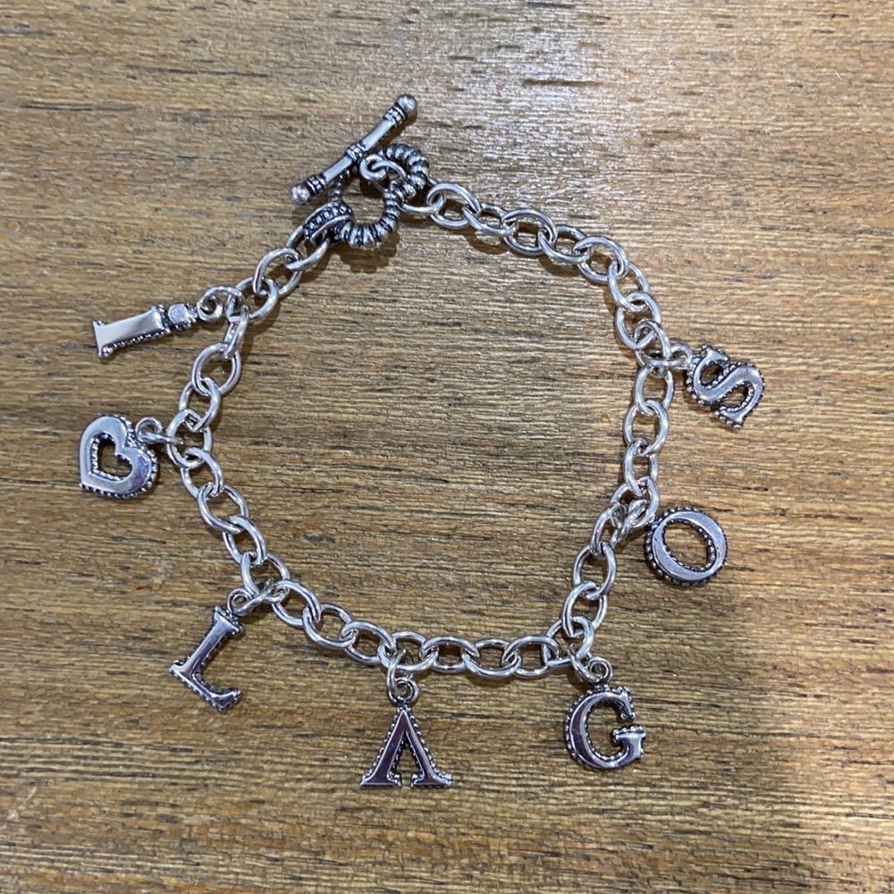 New never worn I ❤️ LAGOS sterling silver bracelet.